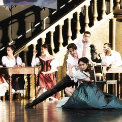 Szene aus DIE DREI MUSKETIERE, Foto: Marlies Kross, Theaterfotografin, Lizenz: Brandenburgische Kulturstiftung Cottbus-Frankfurt (Oder)