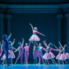 Szene aus DER NUSSKNACKER, Foto: Yan Revazov, Lizenz: Brandenburgische Kulturstiftung Cottbus-Frankfurt (Oder)