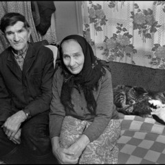 Erdgastrasse, Permer Gebiet, Ehepaar M&uuml;ller, 1988, Foto: Thomas Kl&auml;ber, Lizenz: Thomas Kl&auml;ber