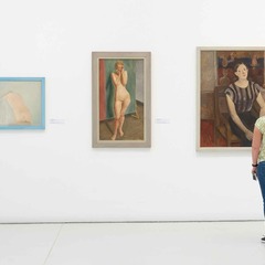 Ausstellungsansicht, Melancholie. &Auml;sthetik der Verg&auml;nglichkeit und Leere - Eine Sammlungsschau, BLMK Cottbus, 2024, Foto: Bernd Sch&ouml;nberger, Lizenz: BLMK