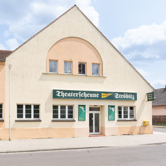 Die Theaterscheune in Cottbus-Str&ouml;bitz, Foto: Bernd Sch&ouml;nberger, Lizenz: Brandenburgische Kulturstiftung Cottbus-Frankfurt (Oder)