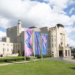 Das Gro&szlig;e Haus am Schillerplatz (Blick in den Zuschauerraum), Foto: Marlies Kross, Lizenz: Brandenburgische Kulturstiftung Cottbus-Frankfurt (Oder)