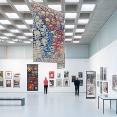 Ausstellungsansicht, Sendung aus dem Gegen-Raum, BLMK Cottbus, 2025, Foto: Bernd Sch&ouml;nberger, Lizenz: BLMK