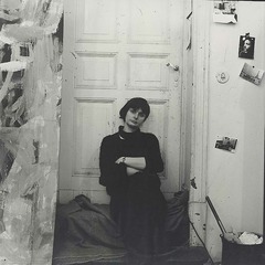 Karin Wieckhorst, Christine Schlegel in ihrem Atelier 1986, Silbergelatineabzug, Foto: Karin Wieckhorst, Lizenz: Karin Wieckhorst