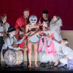 Szene aus DER HAUPTMANN VON K&Ouml;PENICK, Foto: Bernd Sch&ouml;nberger, Lizenz: Brandenburgische Kulturstiftung Cottbus-Frankfurt (Oder)