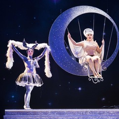 Szene aus FRAU LUNA (Foto Staatstheater Cottbus)