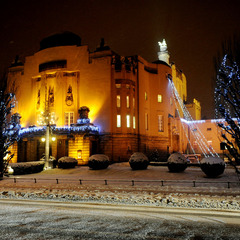 Das Gro&szlig;e Haus am Schillerplatz, Foto: Marlies Kross, Theaterfotografin, Lizenz: Brandenburgische Kulturstiftung Cottbus-Frankfurt (Oder)